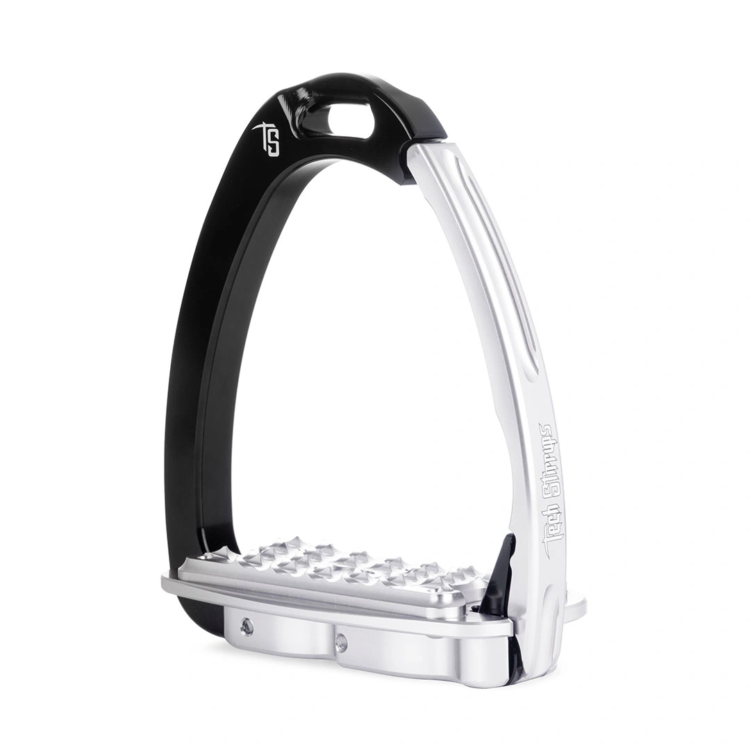 Venice Flat Evo safety stirrups for jumping